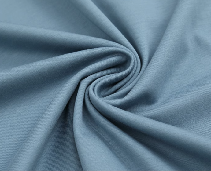 Essential Luxe Motion T-Shirt